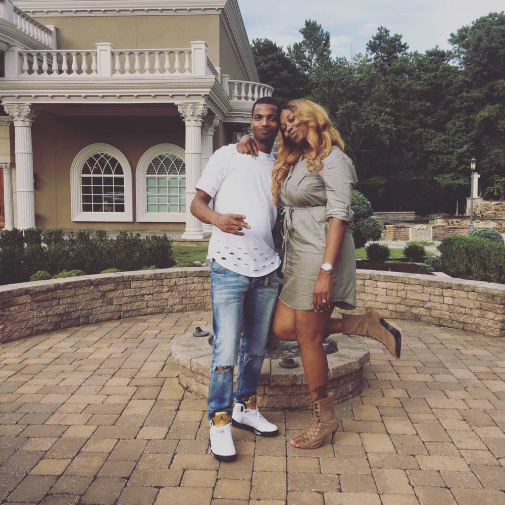 Meet your Posher, Rochele